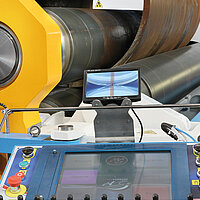 Kamerabasiertes Monitoring der Klemmstelle an einer Hezinger Rundbiegemaschine für sichere und präzise Blechbearbeitung