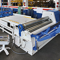 Automatisierte Rundbiegemaschine – Effiziente Blechzuführung und Abfuhr