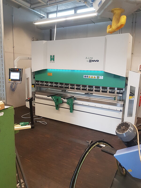 Kantpresse Hezinger-PressLine A220-3100