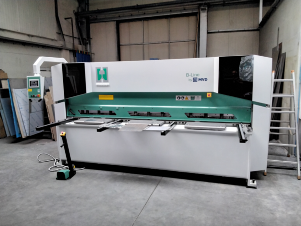 Schwingschnittschere Hezinger-CutLine B06-3000