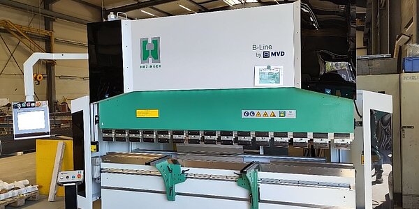 Gesenkbiegepresse Hezinger-PressLine B220-3100