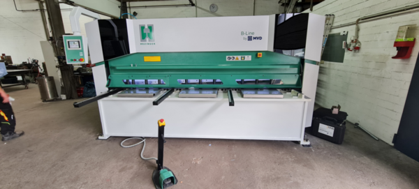 Schwingschnittschere Hezinger-CutLine B10-3000
