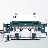 Biegemaschine für präzises Biegen von Blechen