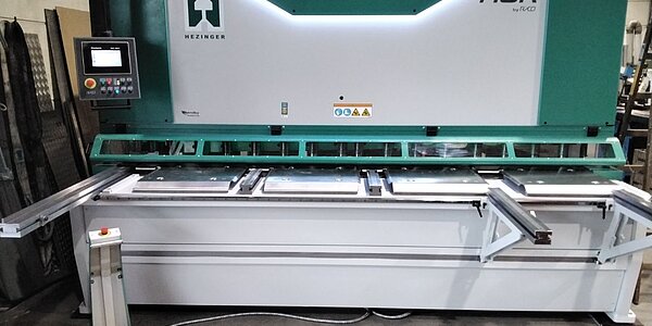 Industrie-Tafelschere Hezinger-CutLine HGR3016