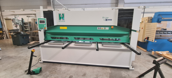 Schwingschnittschere Hezinger-CutLine B10-3000