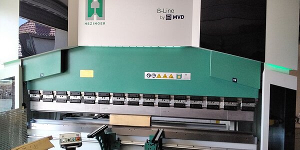 Gesenkbiegepresse Hezinger-PressLine B220-3100