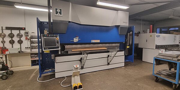 Industrie-Abkantpresse Hezinger-PressLine PRCB20035