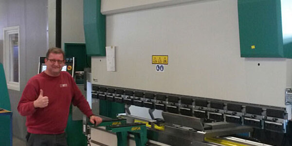 CNC-Abkantpresse Hezinger-PressLine PRCB16030