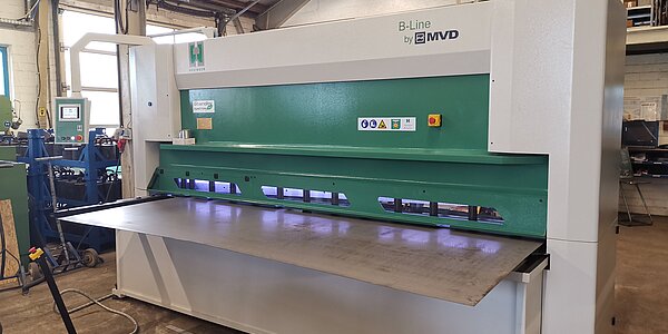 Schwingschnittschere Hezinger-CutLine B13-3000