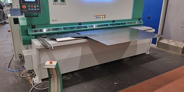 Industrie-Tafelschere Hezinger-CutLine HGR3010