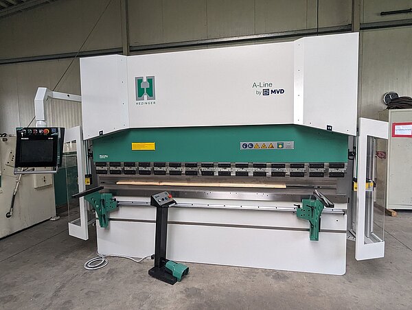 CNC-Kantpresse Hezinger-PressLine A100-3100