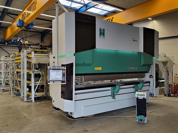 CNC-Abkantpresse Hezinger-PressLine C400-4000