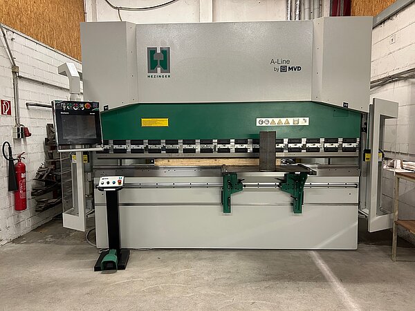 Kantpresse Hezinger-PressLine A175-3100