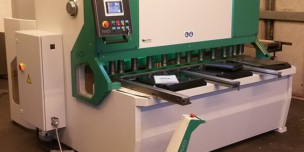 Industrie-Tafelschere Hezinger-CutLine HGR2016