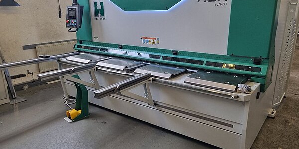 Industrie-Tafelschere Hezinger-CutLine HGR3008