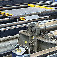 Zuführtisch mit Blechausrichtung