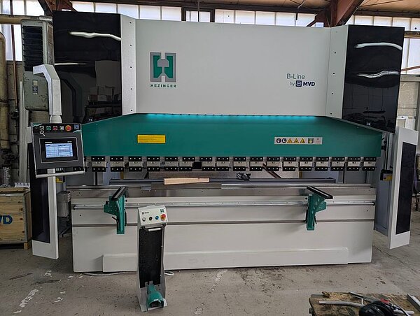 Gesenkbiegepresse Hezinger-PressLine B270-3700