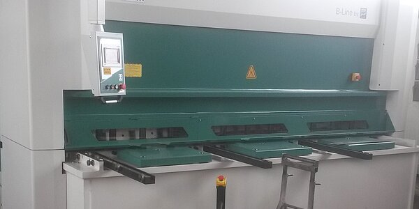 Schwingschnittschere Hezinger-CutLine B13-3000