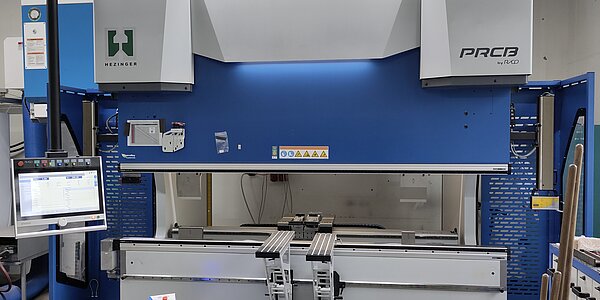 Industrie-Abkantpresse Hezinger-PressLine PRCB30030