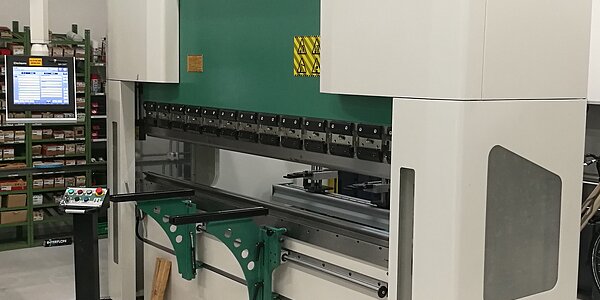 Gesenkbiegepresse Hezinger-PressLine B100-2600