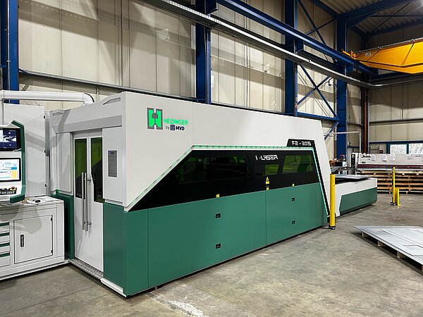 Laserschneidanlage Hezinger-LaserLine HLF1530