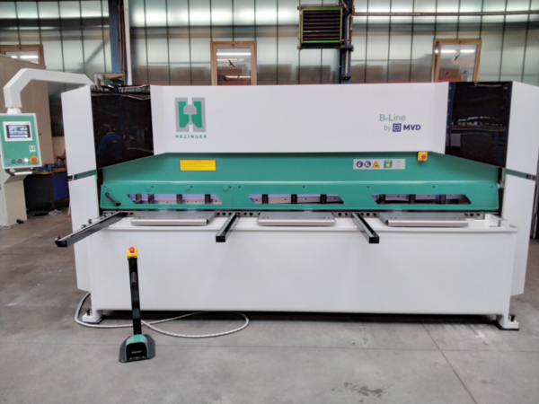 Schwingschnittschere Hezinger-CutLine B06-3000