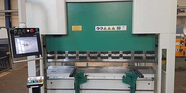 Gesenkbiegepresse Hezinger-PressLine B100-2100