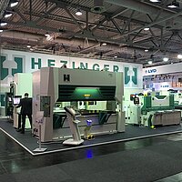 Nimmt Hezinger an Fachmessen der Blechbearbeitung teil?