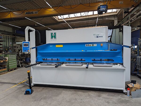 Schwingschnittschere Hezinger-CutLine B13-3100