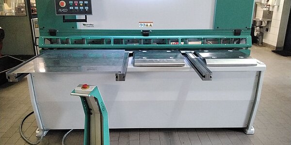 Industrie-Tafelschere Hezinger-CutLine HGR2006