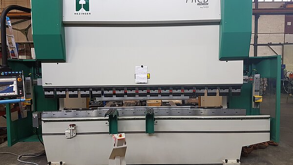 CNC-Kantbank Hezinger-PressLine PRCB30035