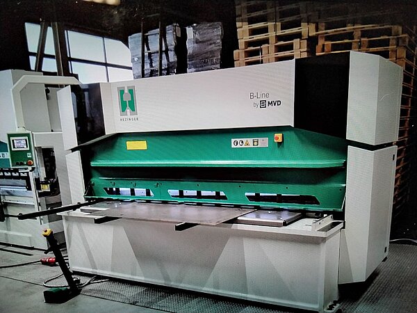 Schwingschnittschere Hezinger-CutLine B13-3100