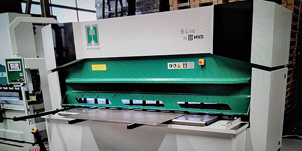 Schwingschnittschere Hezinger-CutLine B13-3100