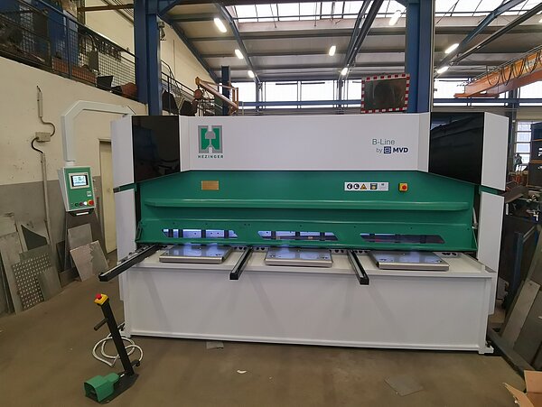 Schwingschnittschere Hezinger-CutLine B13-3000