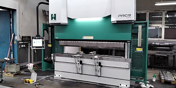 Industrie-Abkantpresse Hezinger-PressLine PRCB25030