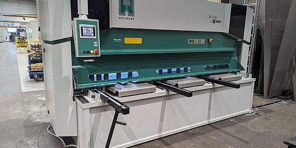 Schwingschnittschere Hezinger-CutLine B16-3100