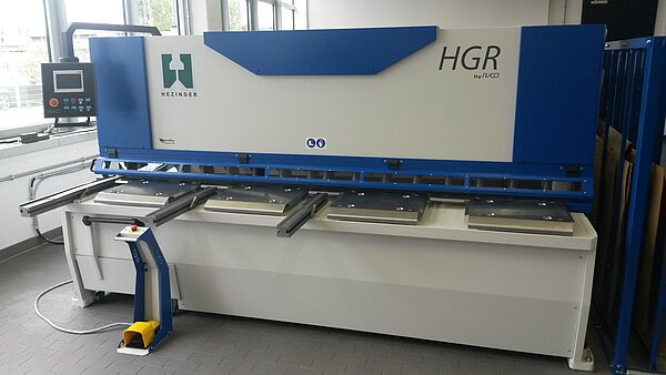 Industrie-Tafelschere Hezinger-CutLine HGR3010