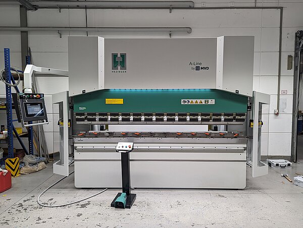 Kantpresse Hezinger-PressLine A100-3100