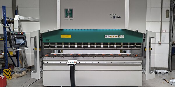 Kantpresse Hezinger-PressLine A100-3100
