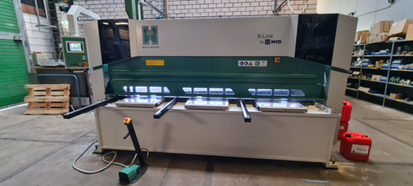 Schwingschnittschere Hezinger-CutLine B10-3000