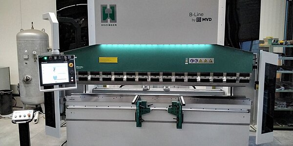 Kantpresse Hezinger-PresssLine A100-2100