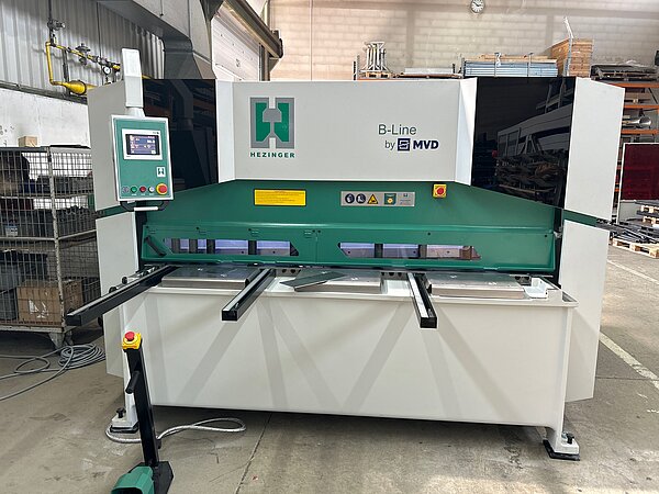 Schwingschnittschere Hezinger-CutLine B06-2100