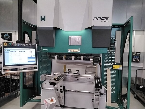 Industrie-Abkantpresse Hezinger-PressLine PRCB060/12