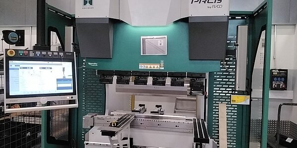 Industrie-Abkantpresse Hezinger-PressLine PRCB060/12