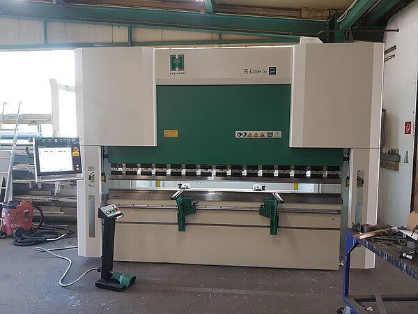 Gesenkbiegepresse Hezinger-PressLine B220-3100