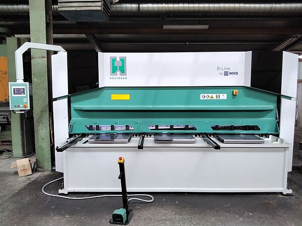 Schwingschnittschere Hezinger-CutLine B13-3100