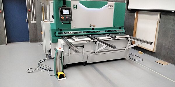 Industrie-Tafelschere Hezinger-CutLine HGR2010